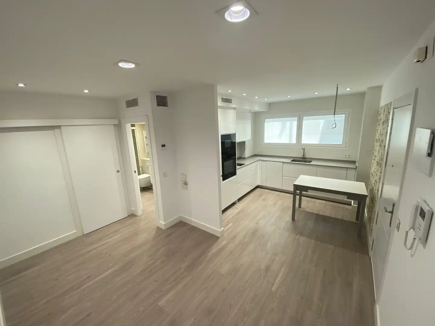 Kitchen of Study for rent in Zaragoza  with Furnished