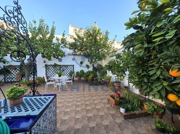 Casa con jardín en venta en Belmez