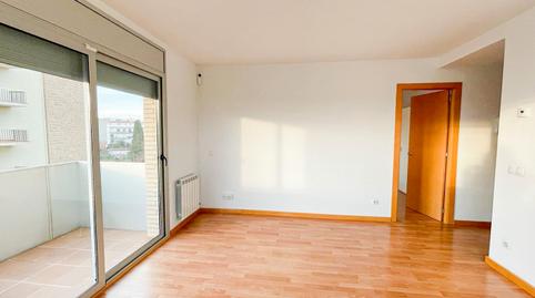 Foto 3 de Pis en venda a Avda Salvador Dali, 15, Poble Nou - Olivar Gran, Girona