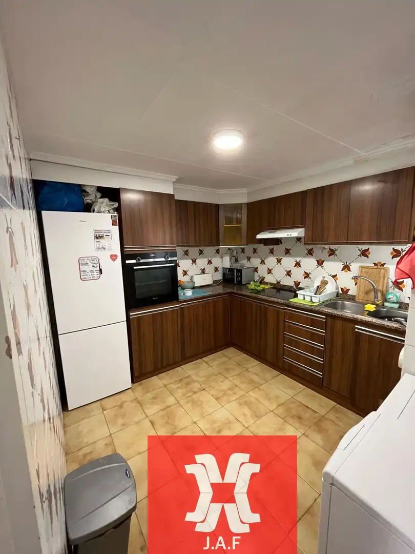 Küche von Wohnung zur Miete in Moncada mit Abstellraum, Möbliert und Balkon