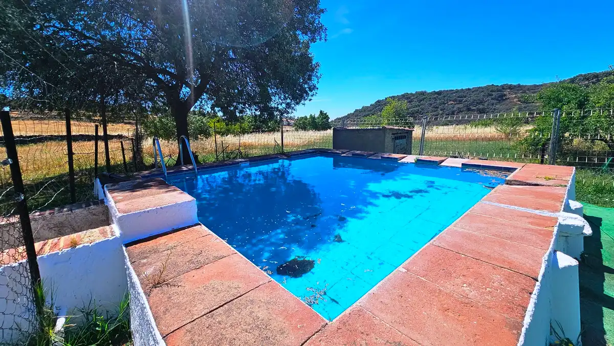 Piscina de Casa o chalet en venta en Higuera de la Sierra con Aire acondicionado, Jardín privado y Terraza