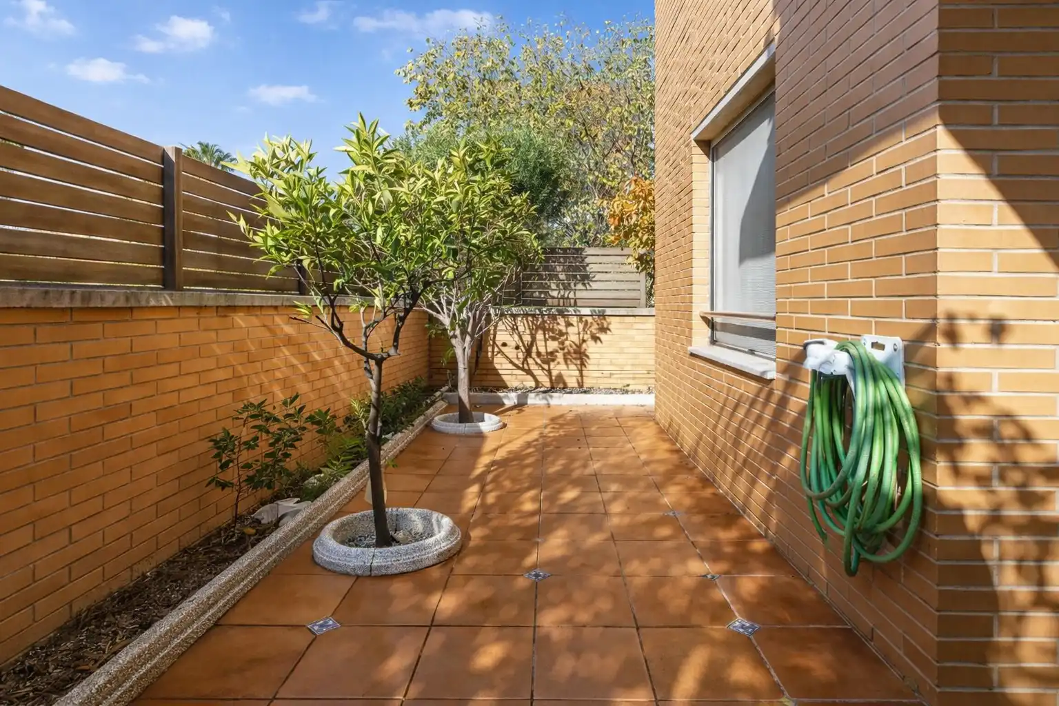 Jardín de Piso en venta en Montgat con Calefacción, Parquet y Terraza