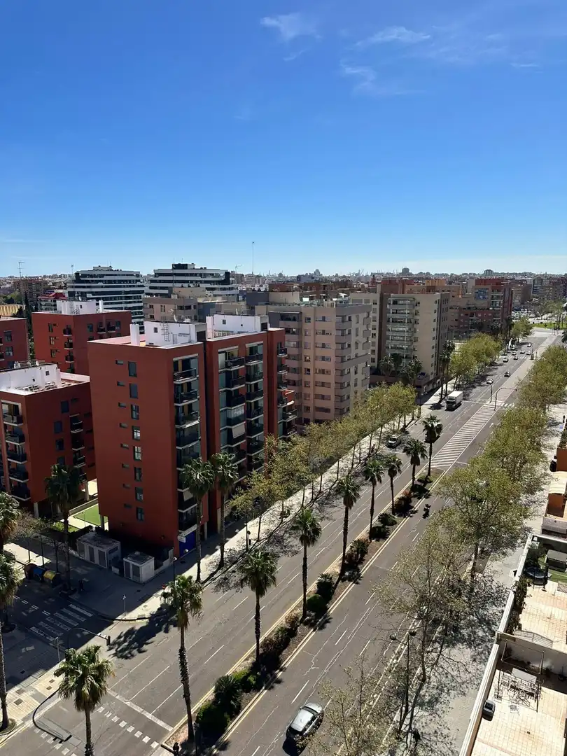 Außenansicht von Wohnungen zum Verkauf in Valencia mit Klimaanlage, Privatgarten und Terrasse