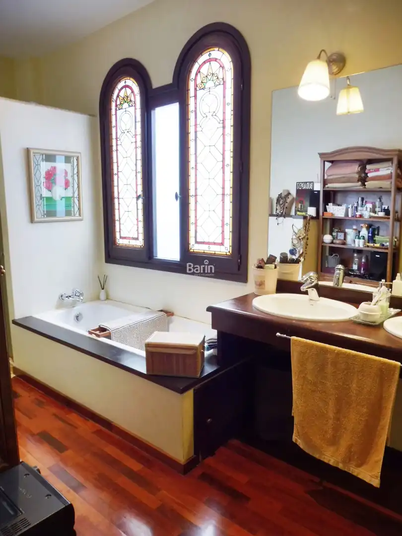 Baño de Casa o chalet en venta en Córdoba con Aire acondicionado, Parquet y Alarma