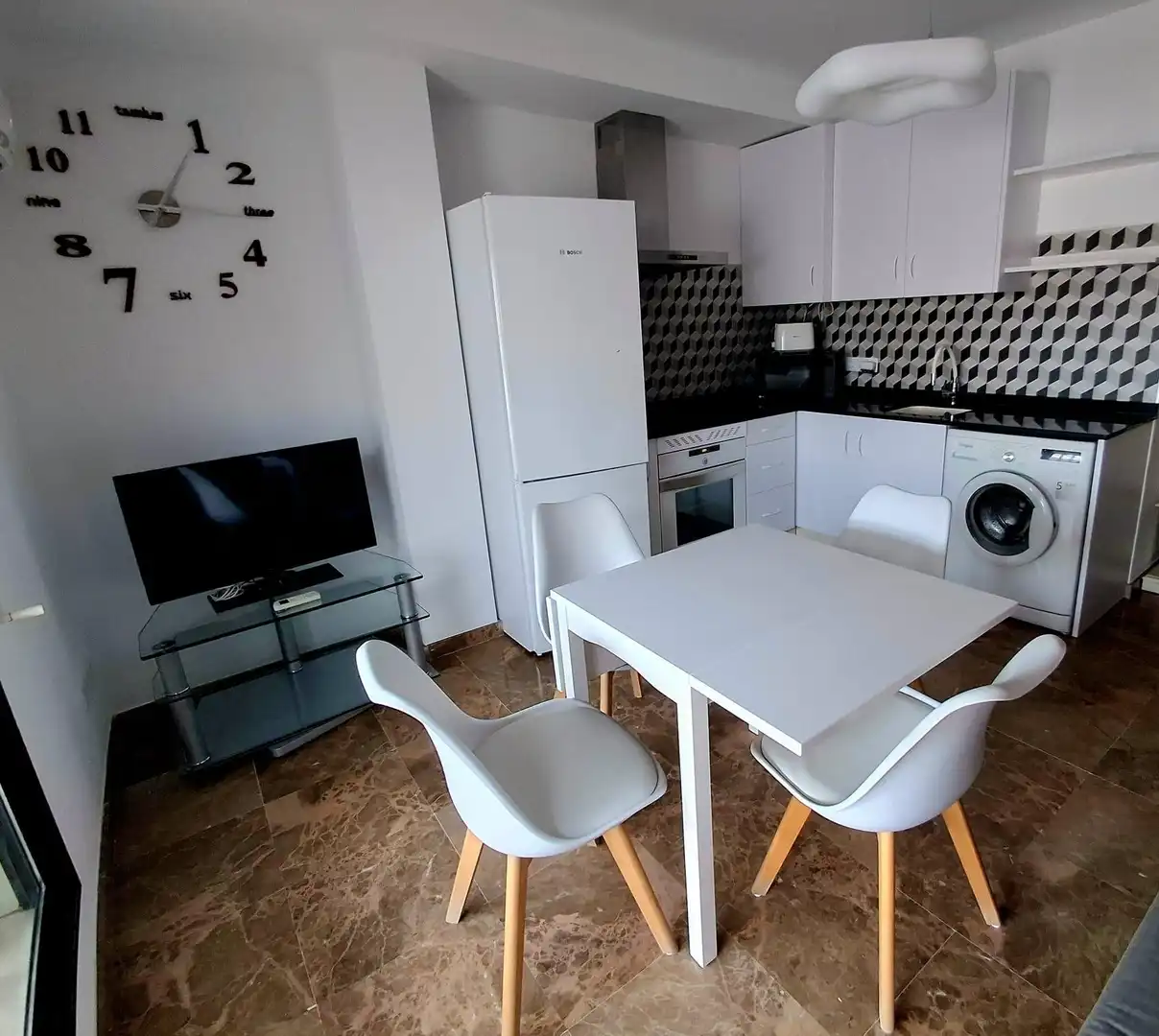 Cocina de Ático de alquiler en Valencia con Aire acondicionado, Calefacción y Terraza
