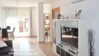 Living room of Attic for sale in  Madrid Capital  with Air Conditioner, Heating and Parquet flooring