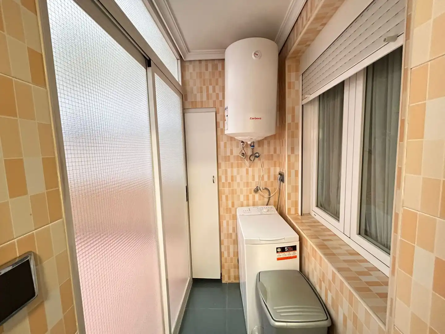 Badezimmer von Wohnung zum Verkauf in Albacete mit Klimaanlage, Heizung und Parkett