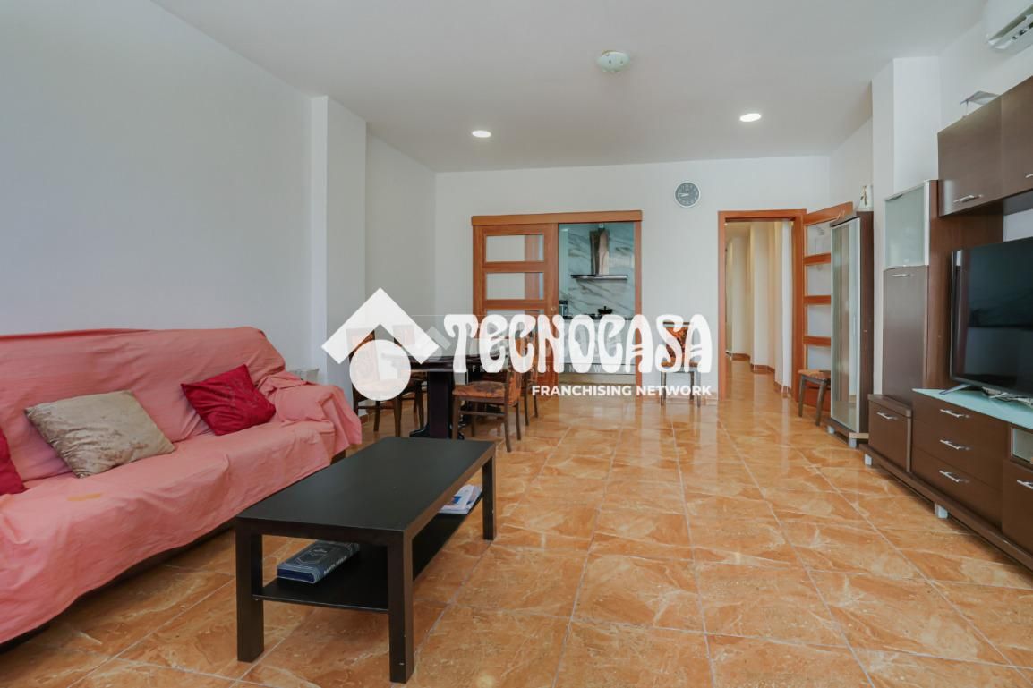 Flat for sale in Sant Adrià de Besòs  with Air Conditioner and Terrace