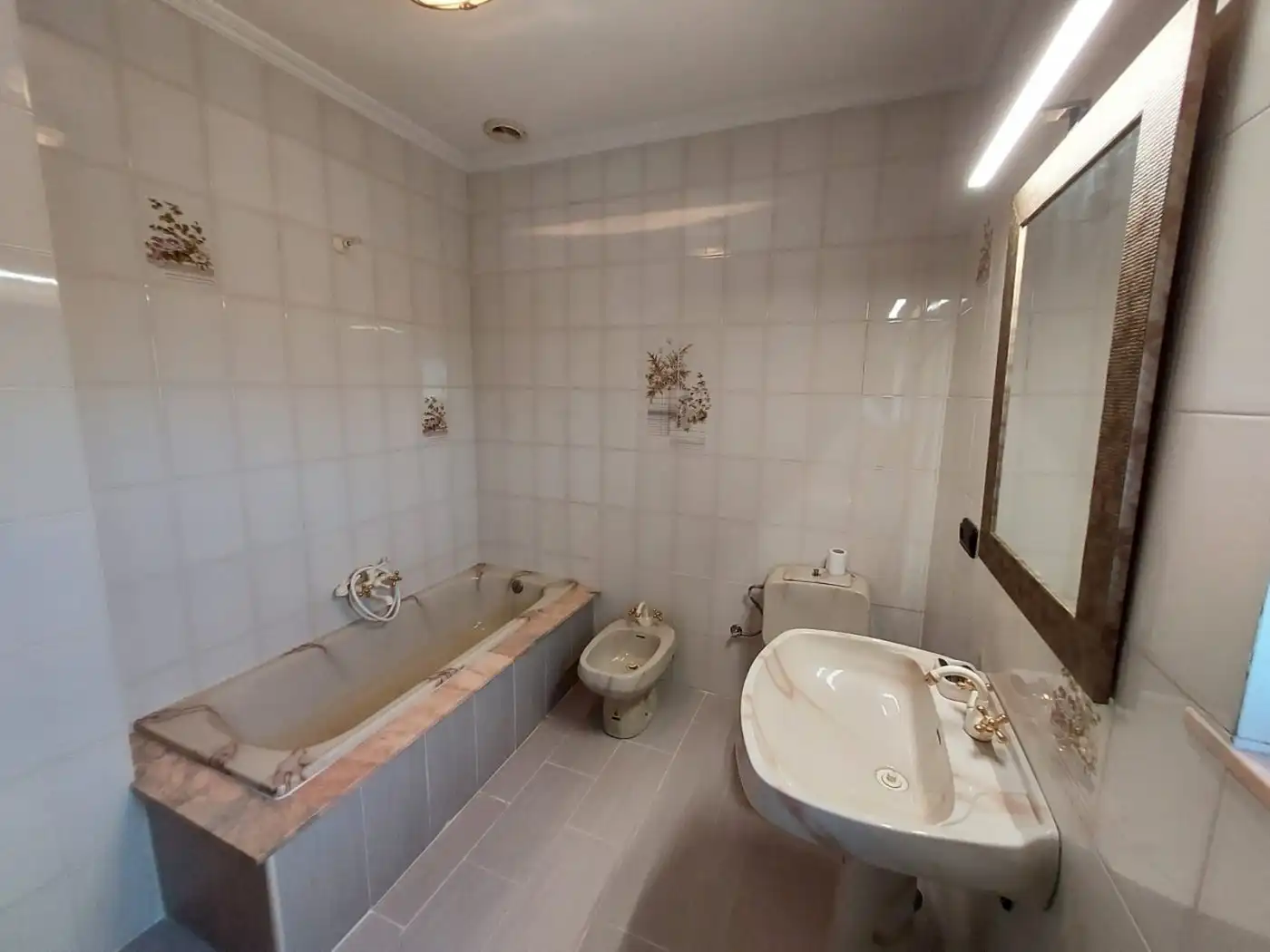 Detached house with pool for sale in Castellanos de Villiquera, imagen 17