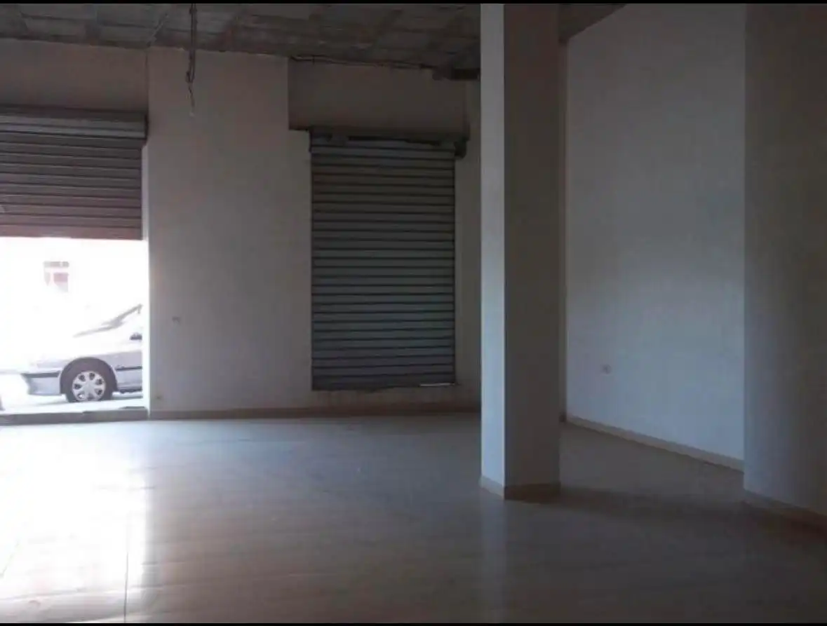 Local comercial en venta en Guadix, imagen 3