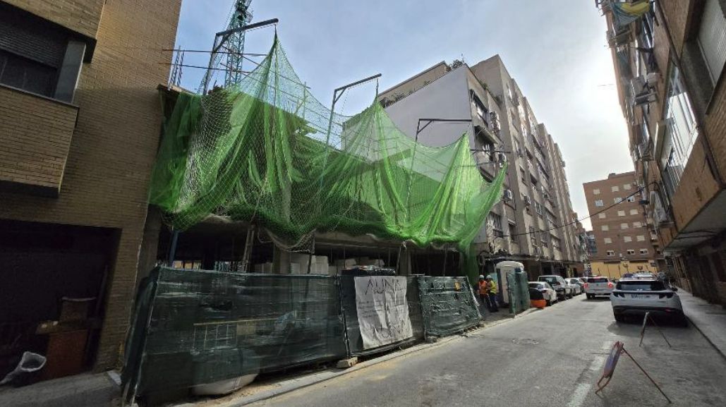 Vista exterior de Estudi en venda en Valdemoro amb Calefacció, Traster i Forn