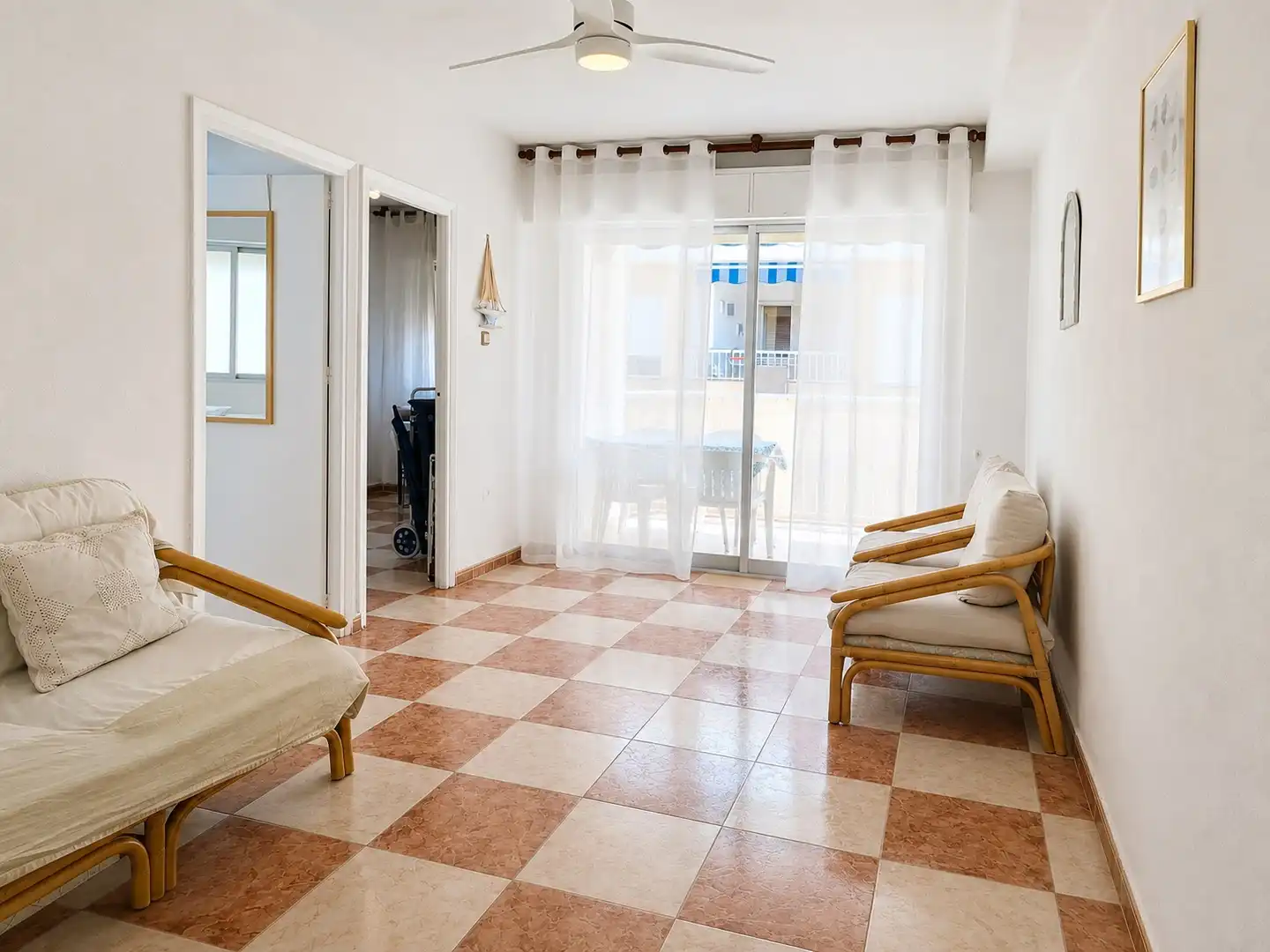 Wohnzimmer von Wohnung zum Verkauf in Torrenueva Costa mit Terrasse und Möbliert
