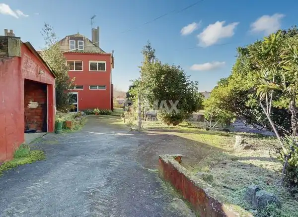 Vista exterior de Casa o chalet en venta en Vigo  con Jardín privado y Trastero