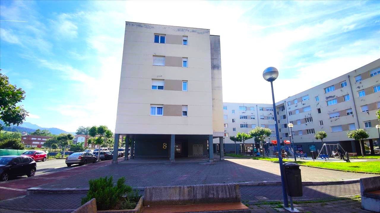 Piso en venta en LACABEX AUZOA, Zalla