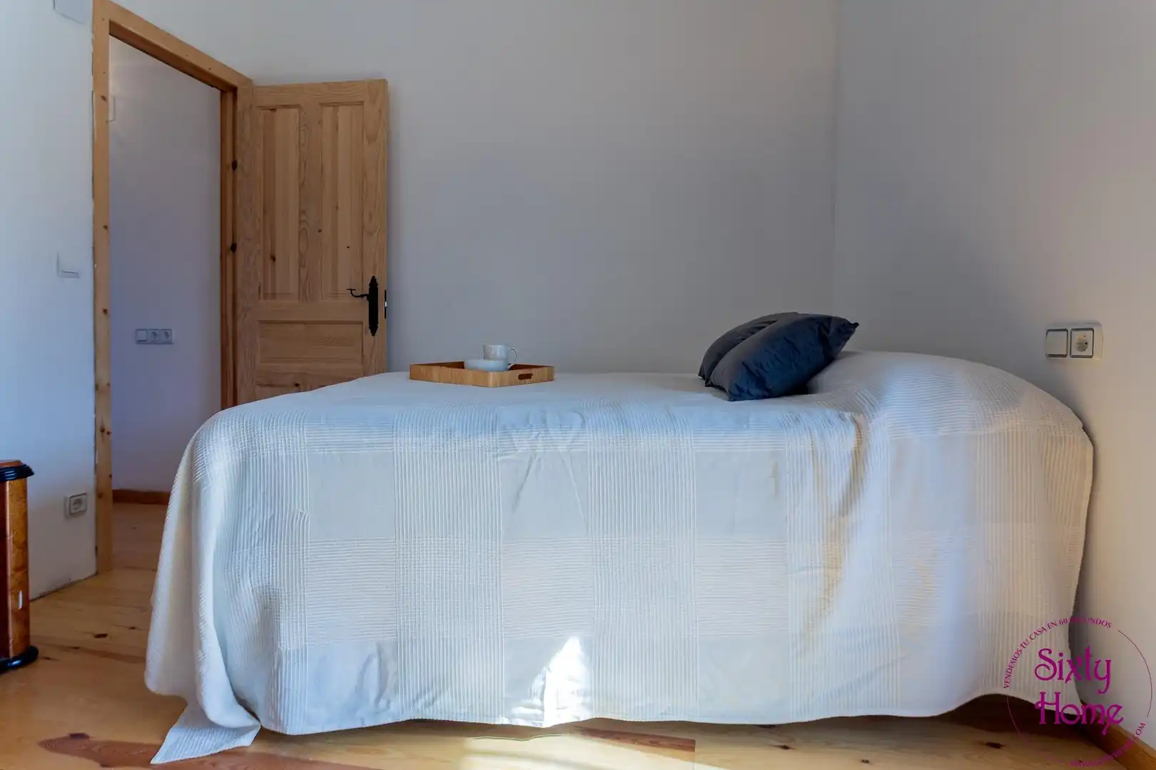 Bedroom of Houses for sale in Jaca  with Parquet flooring and Balcony