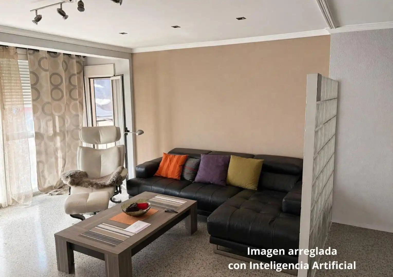 Sala de estar de Piso en venta en Valencia con Aire acondicionado y Balcón