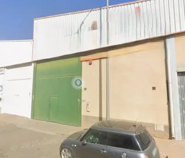 Nave industrielle à vendre à C/ Sierra Segura