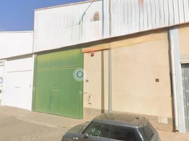 Nave industrielle à vendre à C/ Sierra Segura