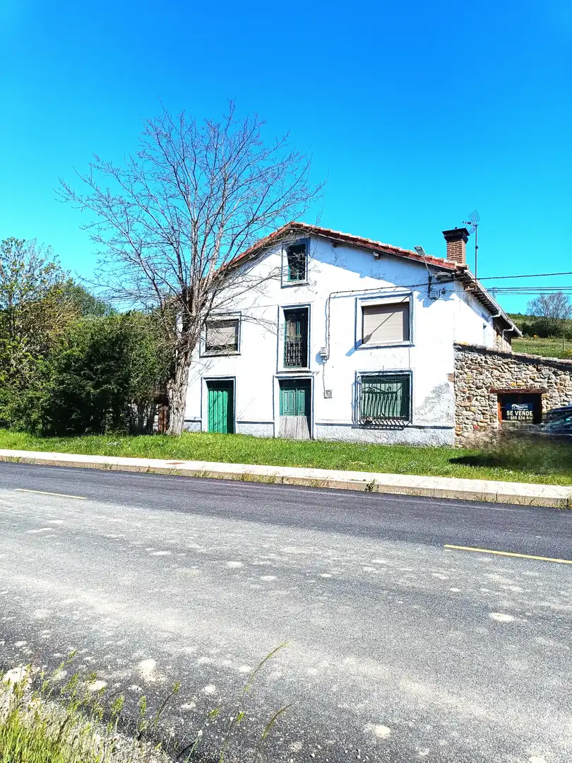 Vista exterior de Casa o chalet en venta en Cervera de Pisuerga
