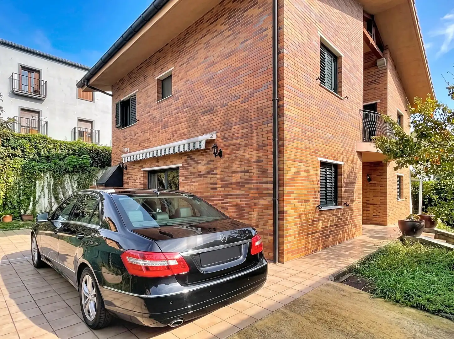 Exterior view of Houses for sale in Aiete