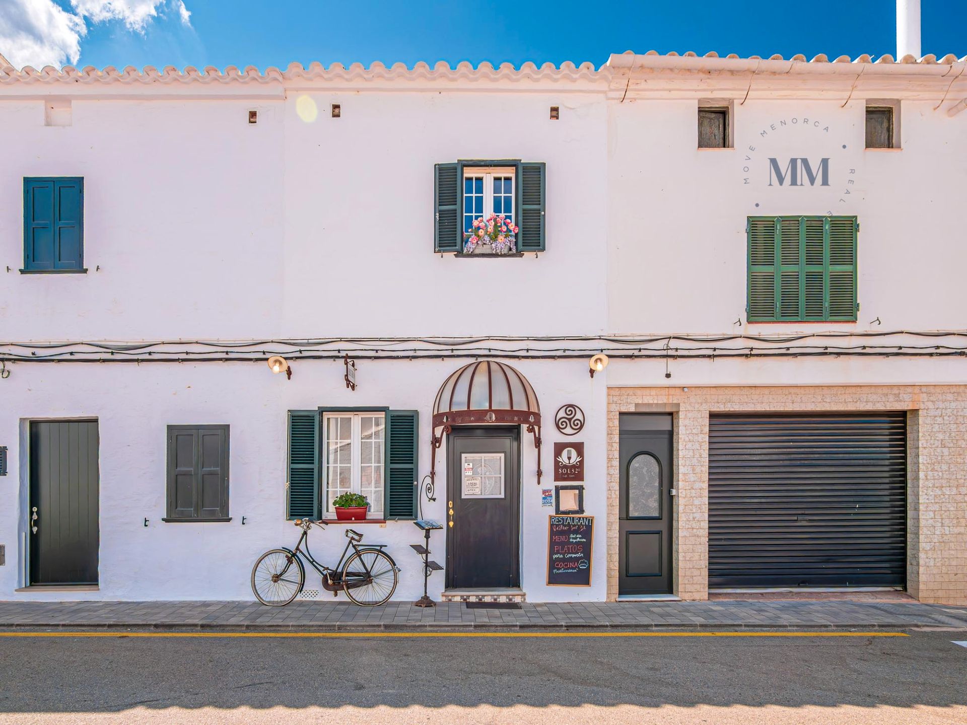 Vista exterior de Casa o xalet en venda en Es Mercadal amb Aire condicionat
