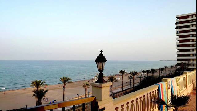 Apartamento en Alquiler en Carrer Sant Sebastià, 1 en Playa Muchavista