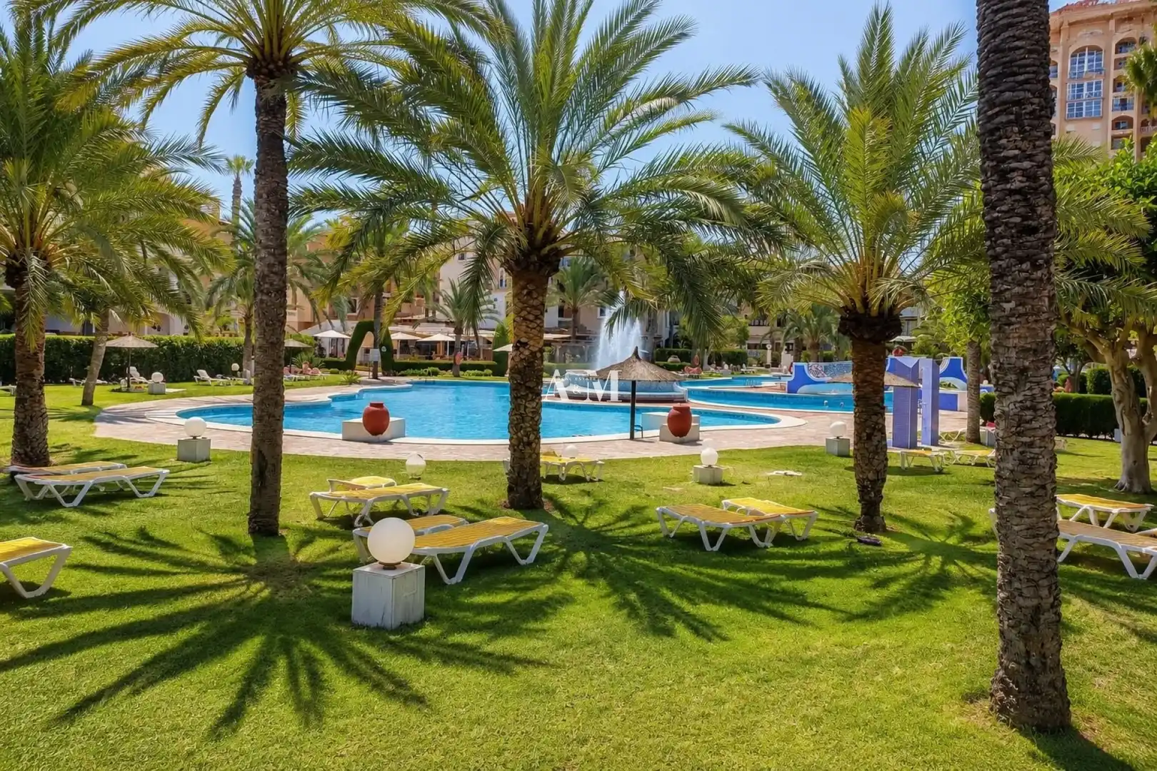 Schwimmbecken von Wohnung zur Miete in Torrevieja mit Klimaanlage, Heizung und Terrasse