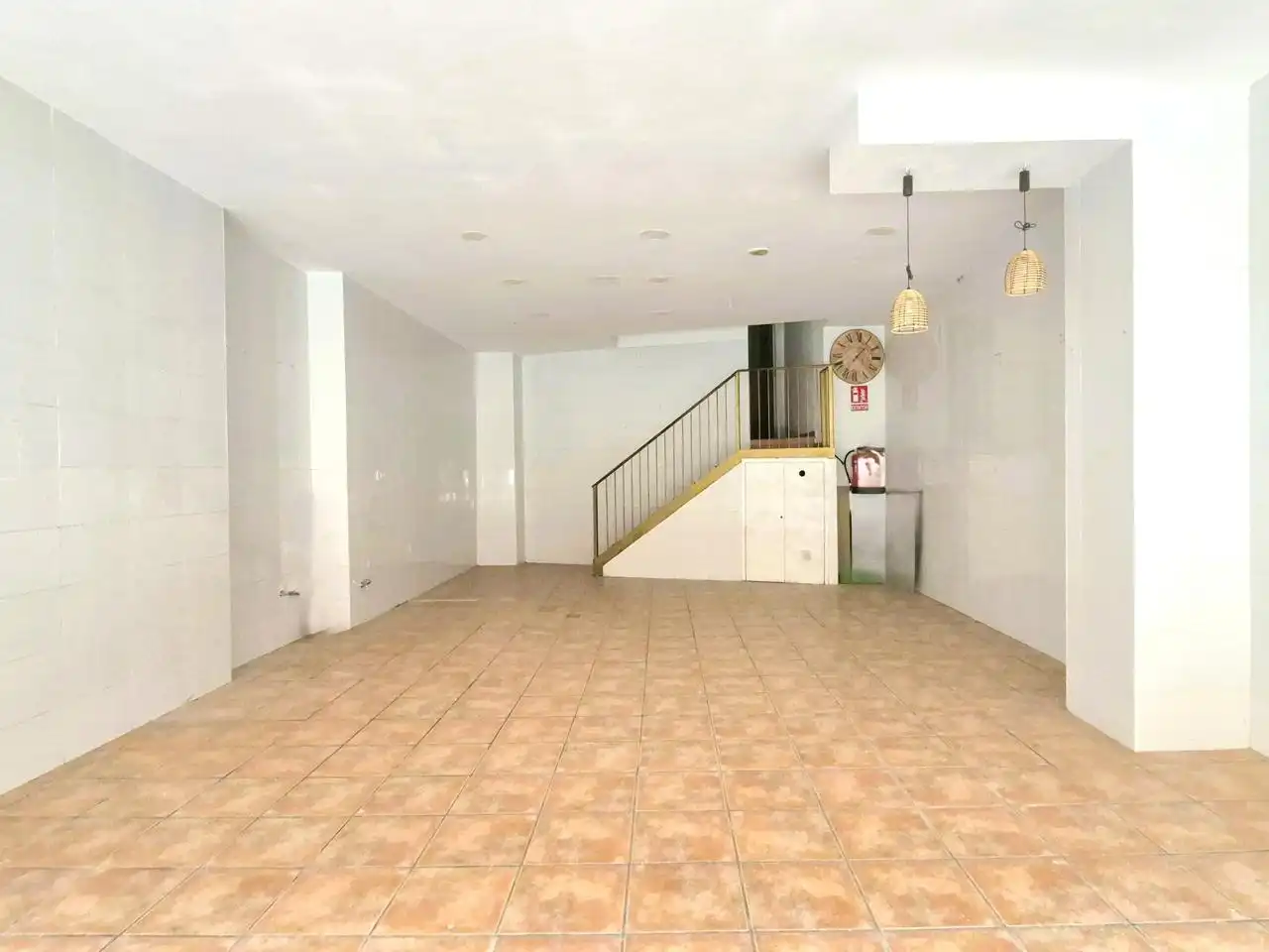 Local en venta en Terrassa con Aire acondicionado