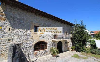 Außenansicht von Country house zum verkauf in Arnuero mit Heizung, Privatgarten und Terrasse