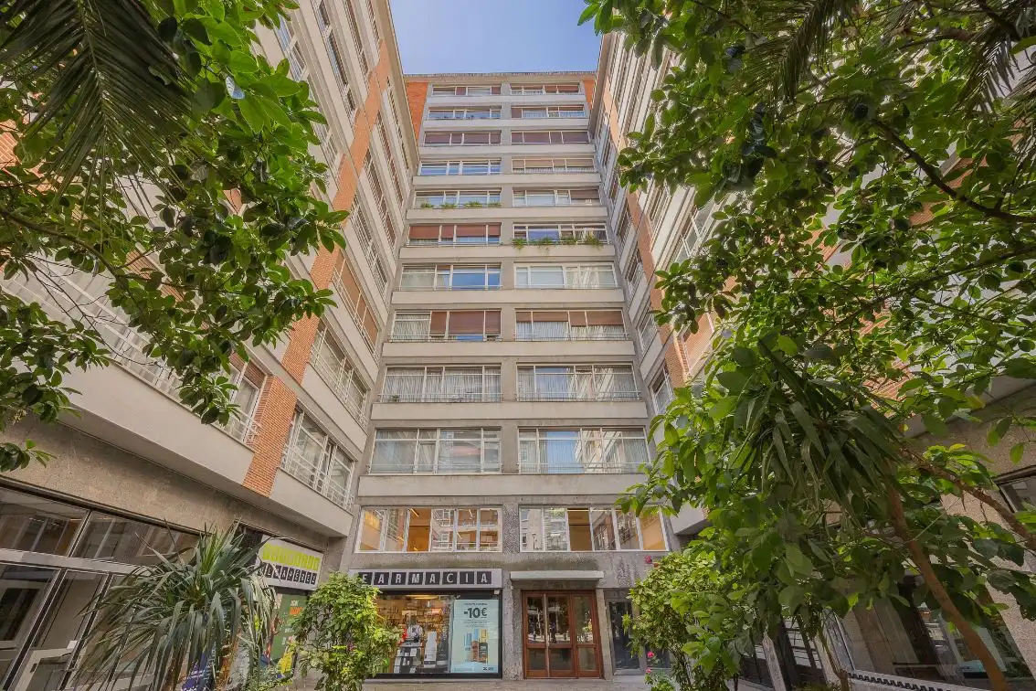 Vista exterior de Piso en venta en Bilbao  con Calefacción y Amueblado