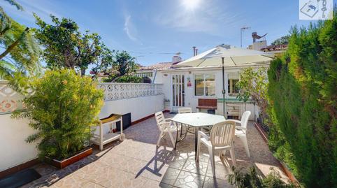 Foto 2 de Casa adosada en venda a Nueva Torrevieja, Alicante