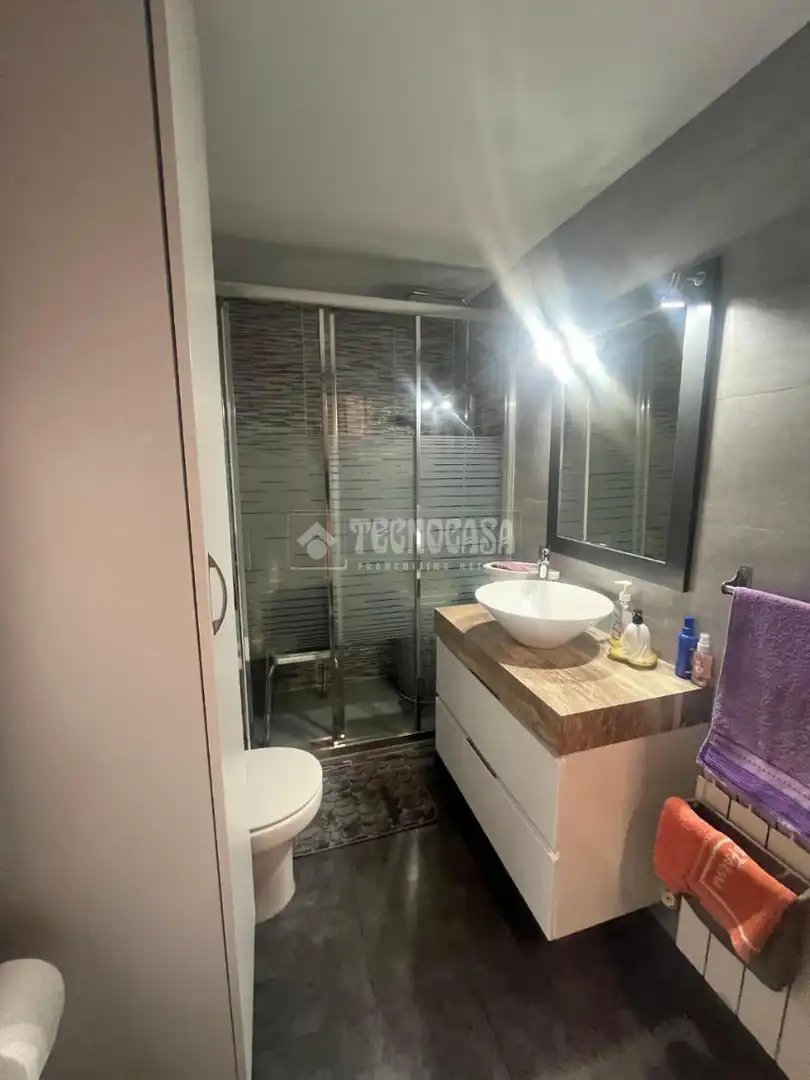 Badezimmer von Wohnung zum Verkauf in Parla mit Heizung