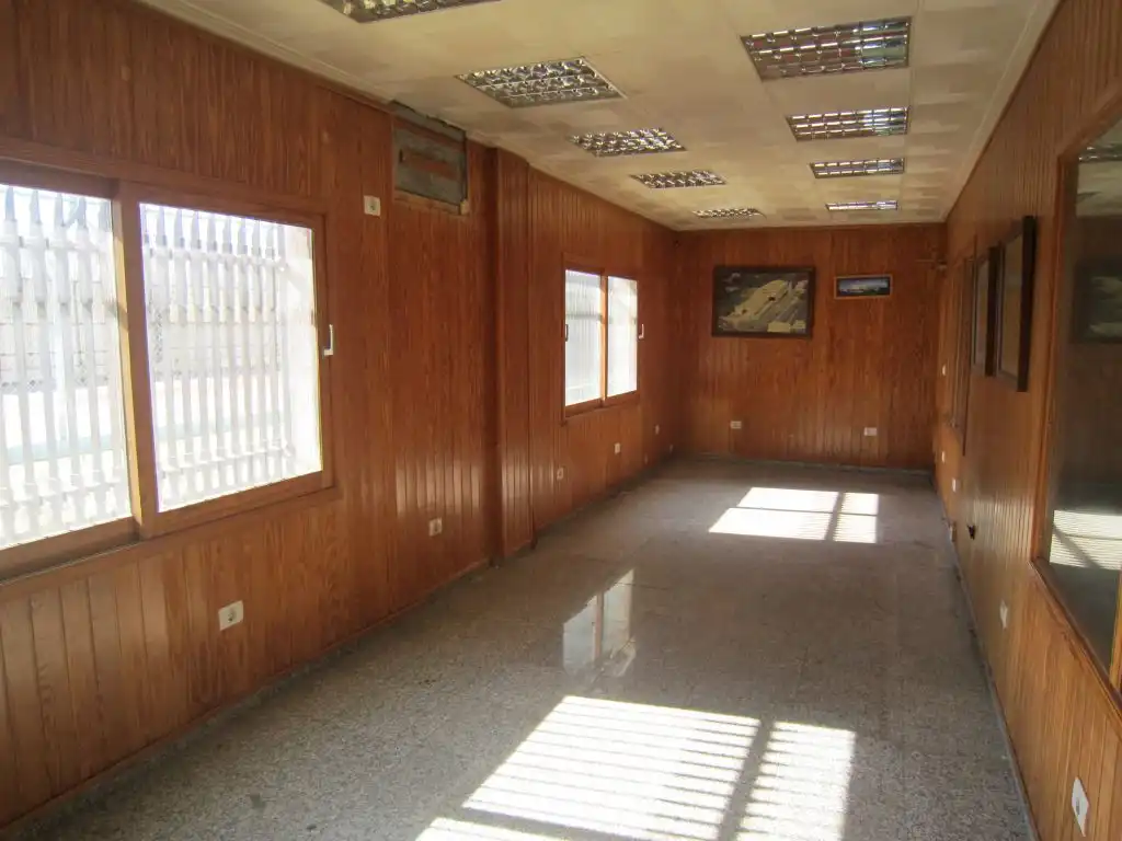 Fabrikhallen zum Verkauf in Calle ALMALAFA, El Grao