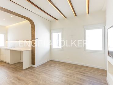 Flat with lift for sale in Retiro