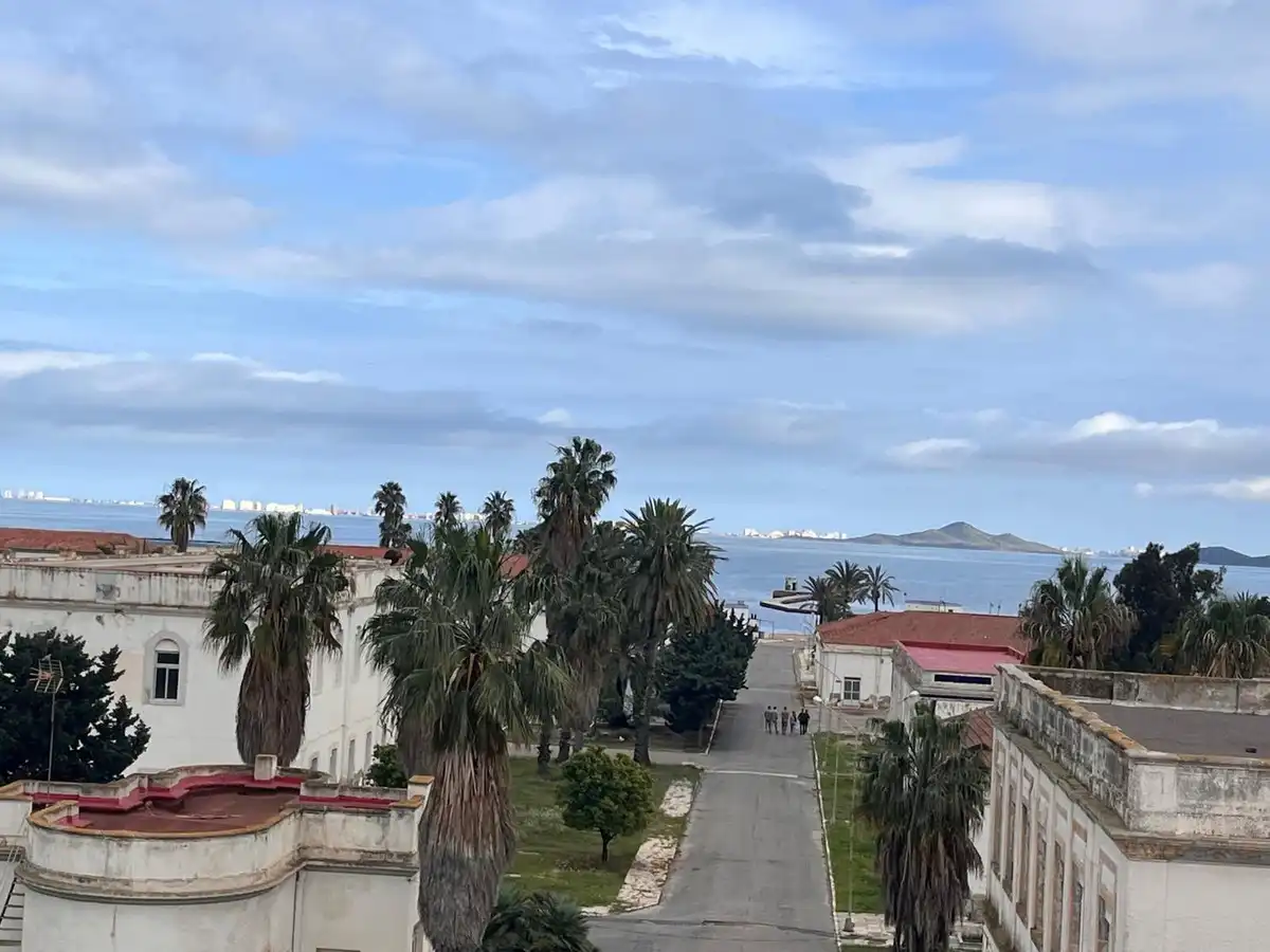 Vista exterior de Apartament en venda en Los Alcázares amb Terrassa i Alarma