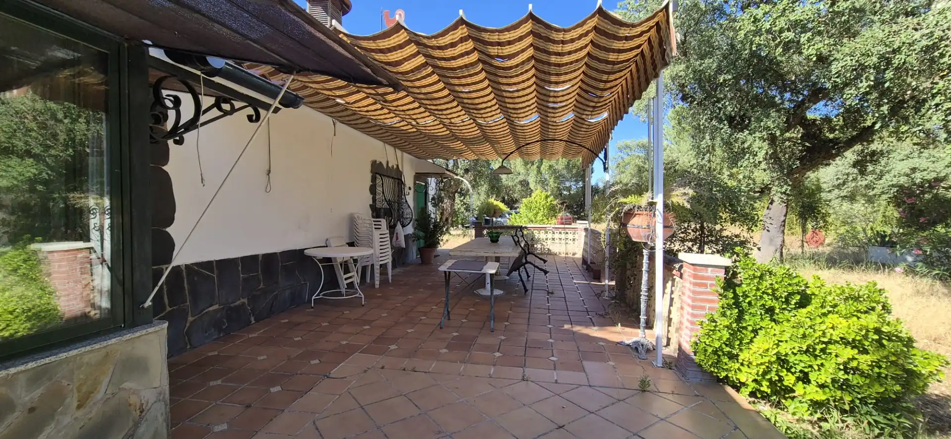 Terrasse von Haus oder Chalet zum Verkauf in Badajoz mit Klimaanlage, Heizung und Privatgarten