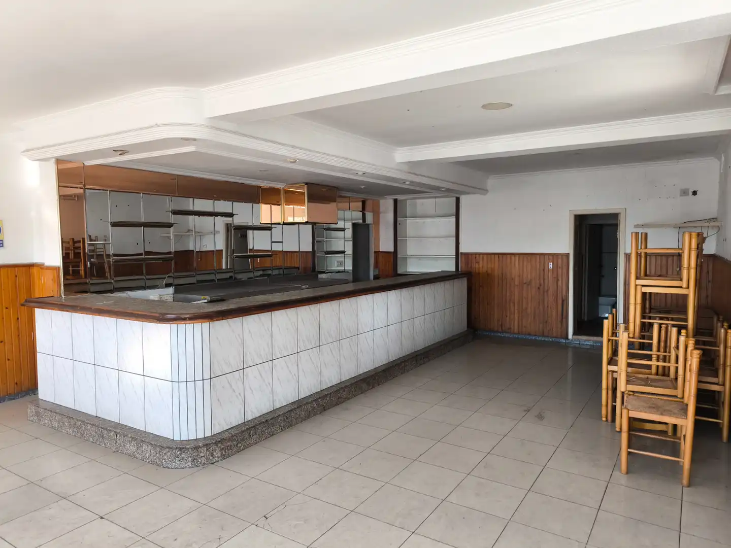 Local de alquiler en Vilagarcía de Arousa con Terraza