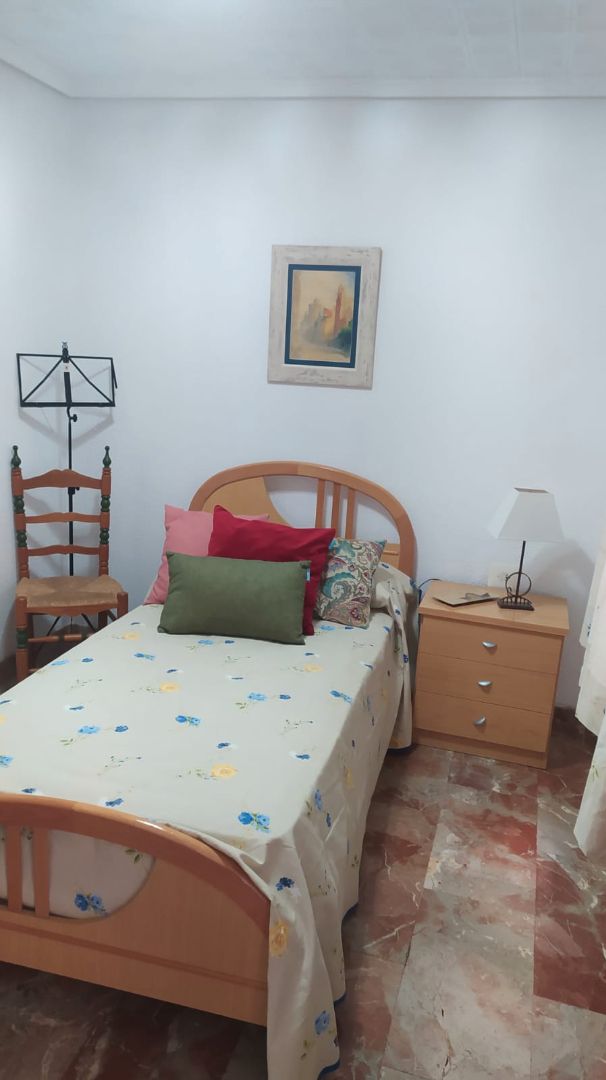 Bedroom of Flat for sale in Burjassot  with Terrace, Furnished and Balcony
