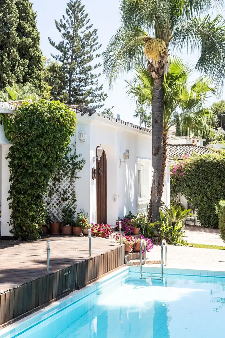 Vista exterior de Casa o chalet en venta en Marbella con Terraza