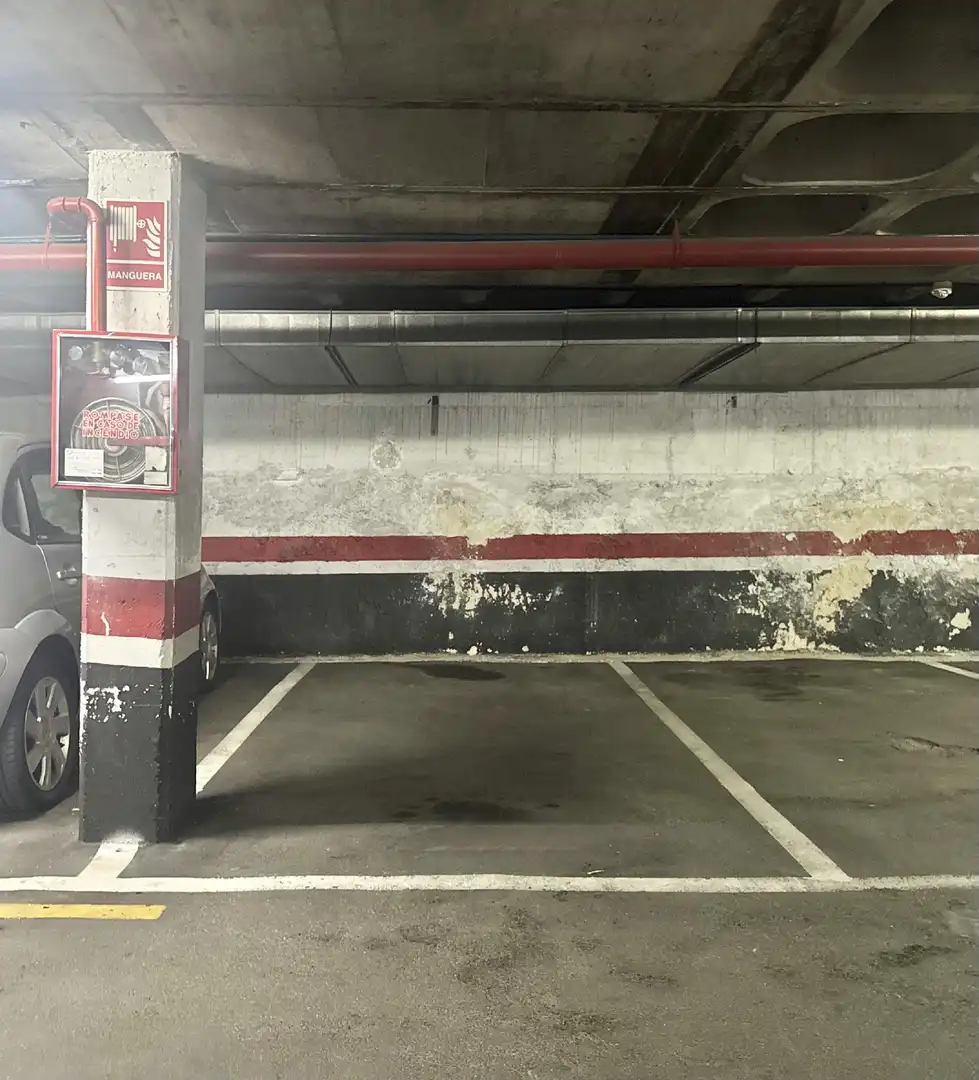 Parking de Apartamento en venta en Madrid con Aire acondicionado, Calefacción y Parquet