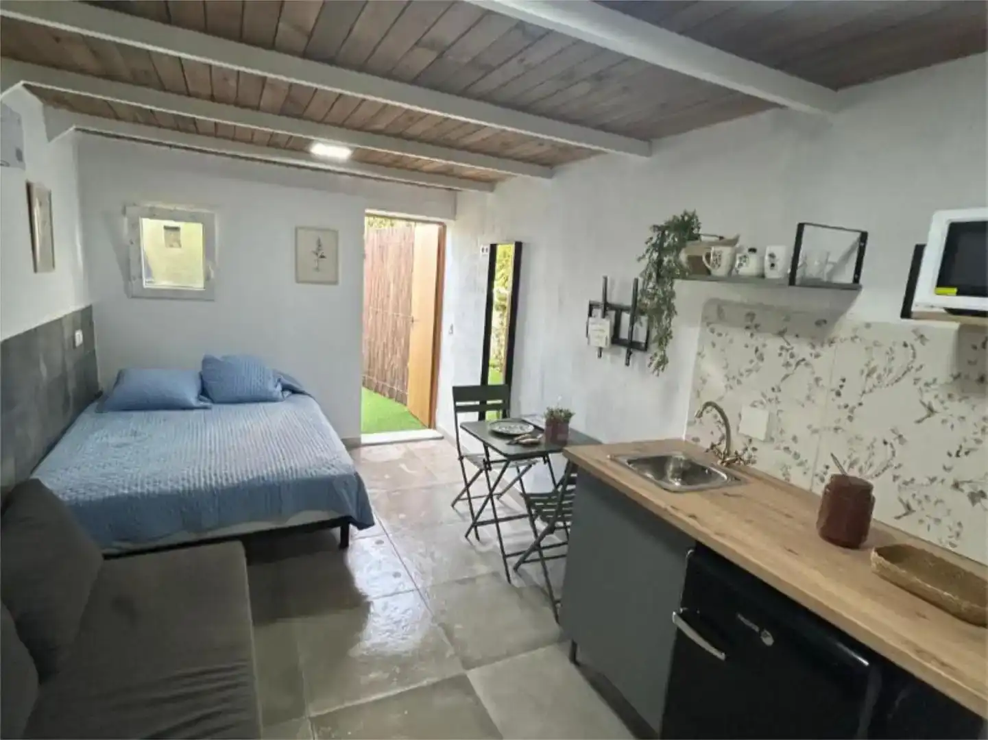 Cocina de Estudio de alquiler en Tarifa con Aire acondicionado, Jardín privado y Amueblado
