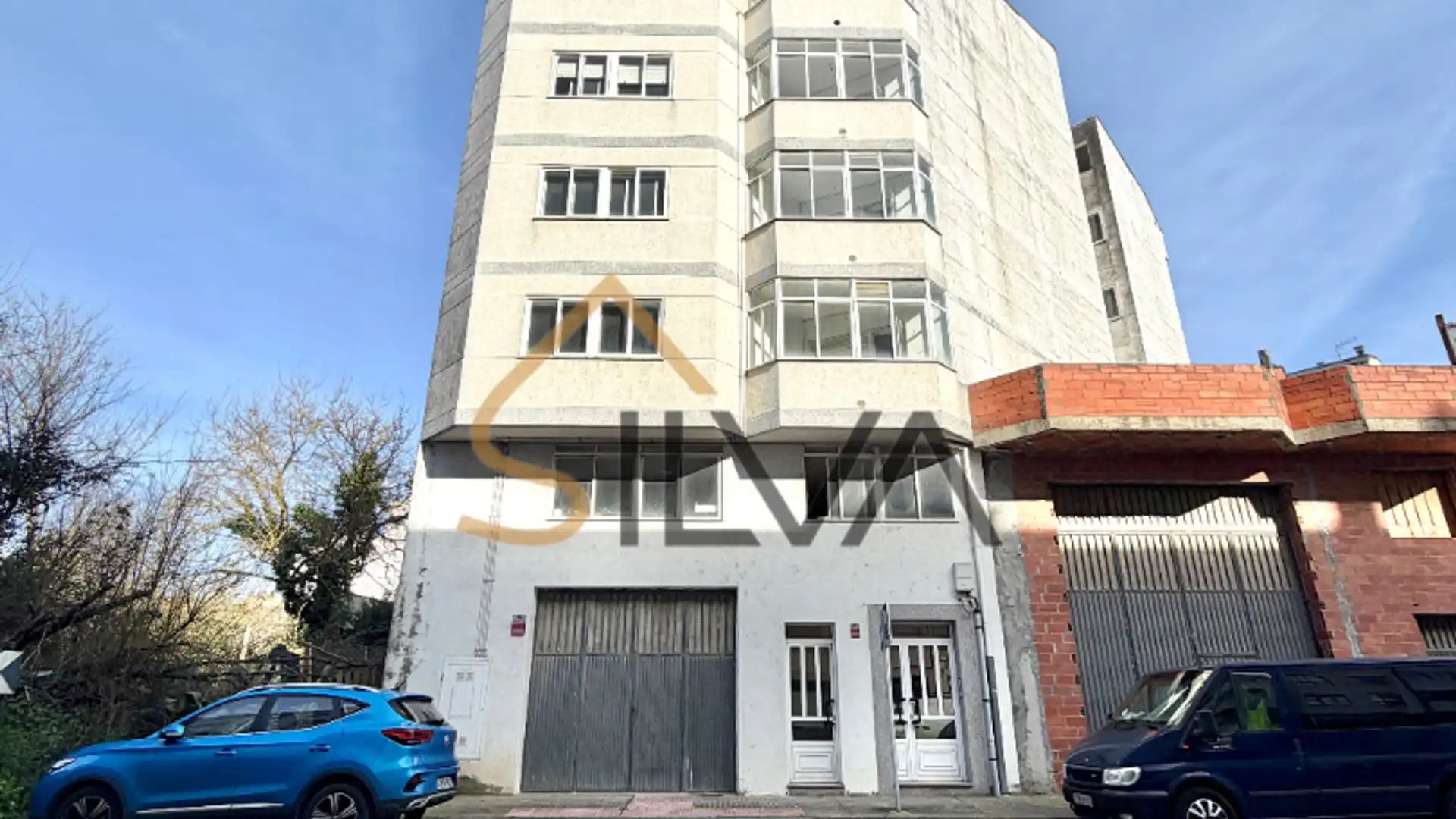 Exterior view of Building for sale in Lugo Capital  with Alarm