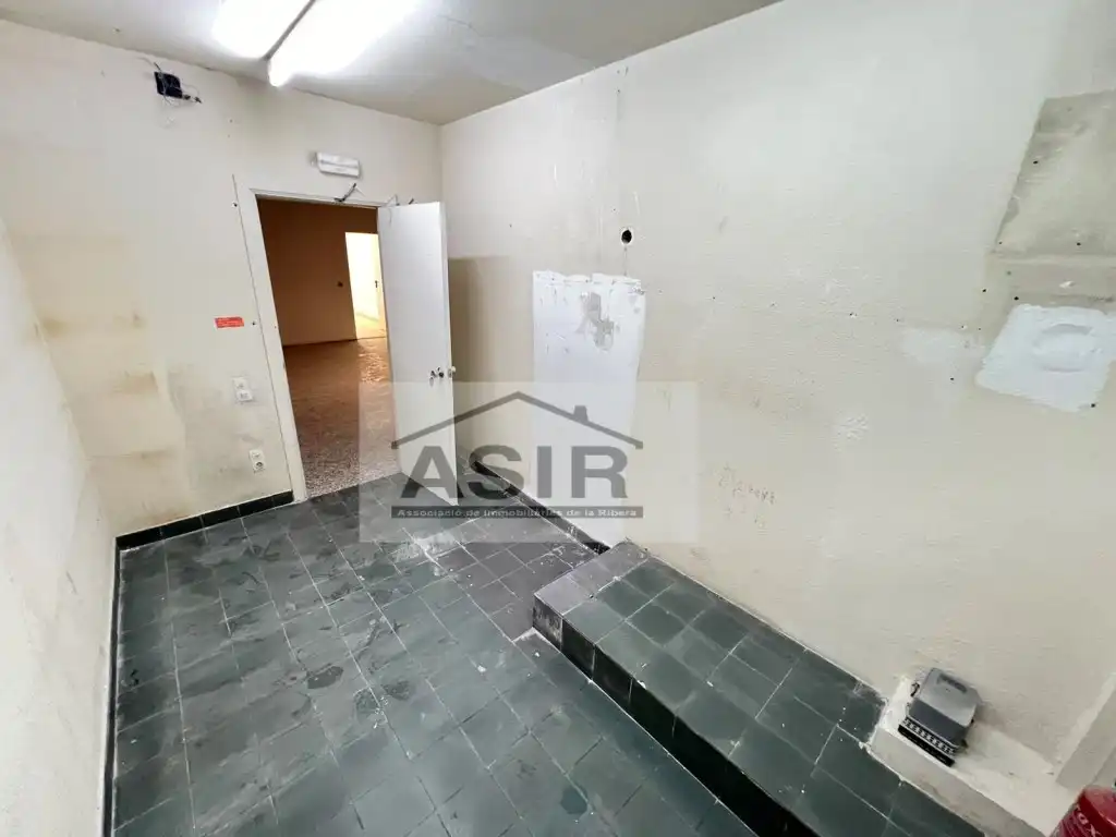 Business premises for sale in Josep Melcior Gomeis, imagen 33