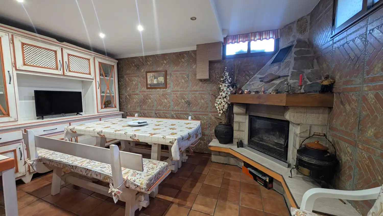 Dining room of Houses for sale in Los Corrales de Buelna   with Heating, Private garden and Terrace