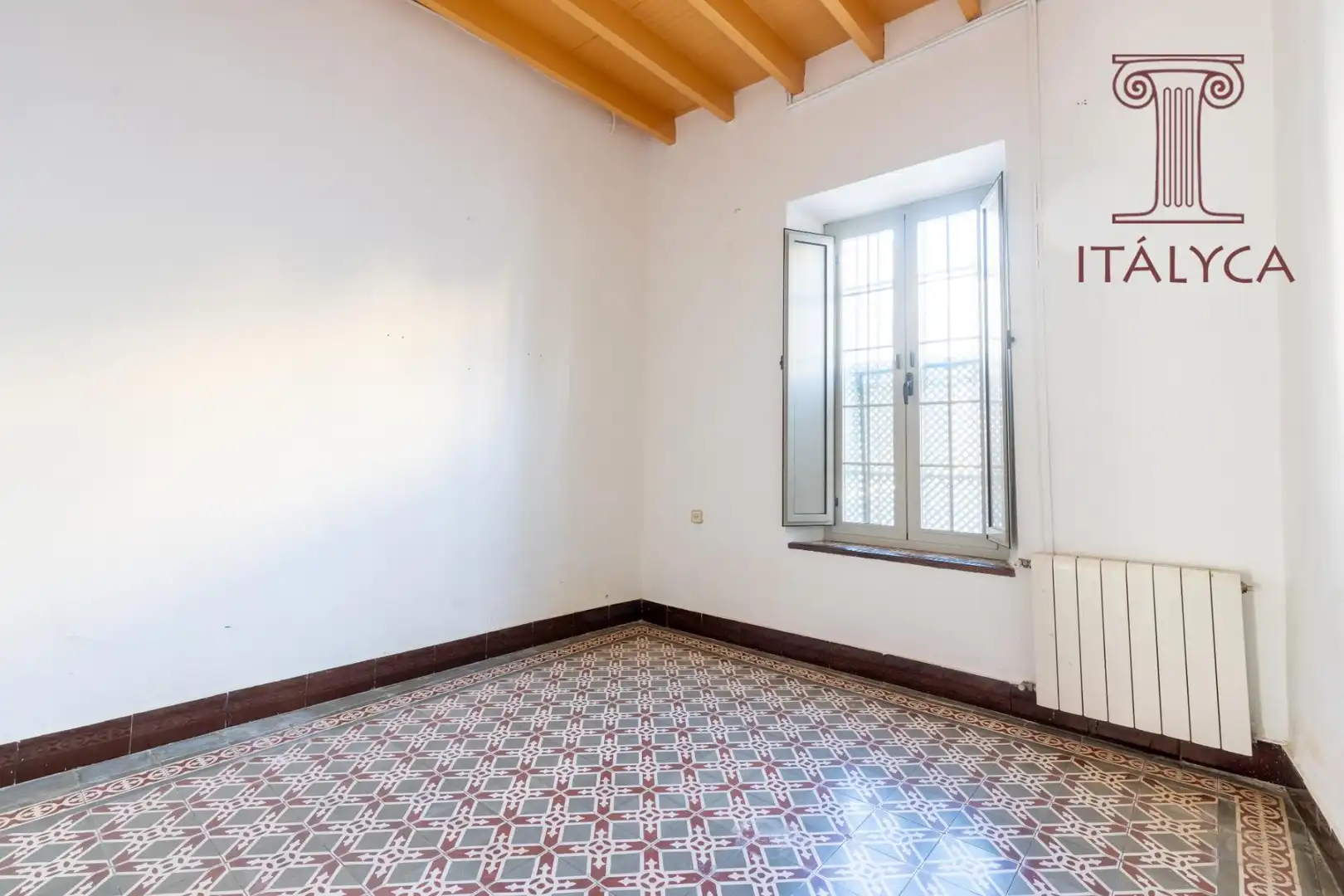 Casa o xalet en venda en Bormujos amb Aire condicionat, Calefacció i Jardí privat