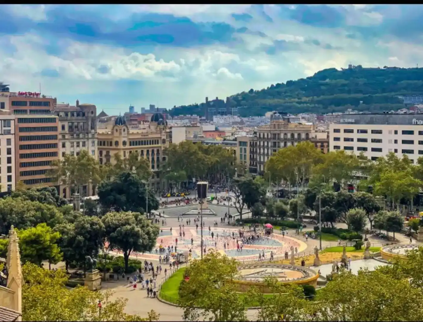 Außenansicht von Dachboden zum Verkauf in  Barcelona Capital mit Klimaanlage und Balkon