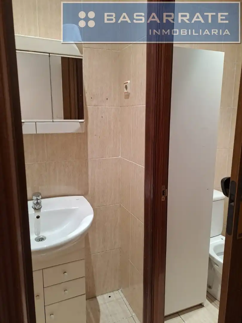 Oficina con ascensor en venta en Uribarri, imagen 6
