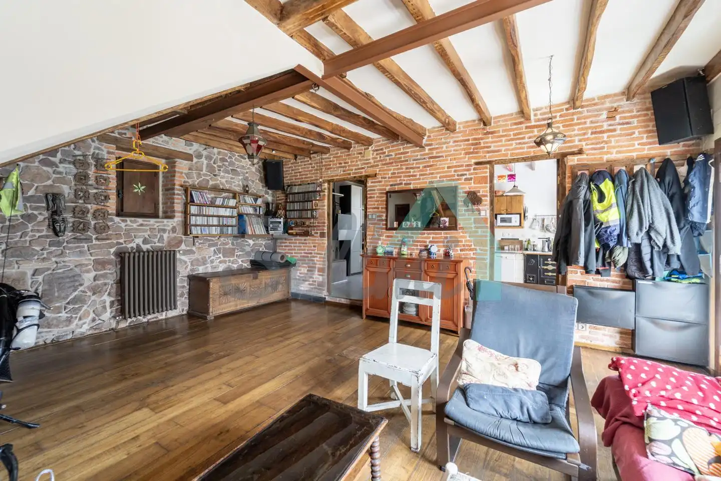 Wohnzimmer von Einfamilien-Reihenhaus zum Verkauf in Carreño mit Heizung, Privatgarten und Parkett