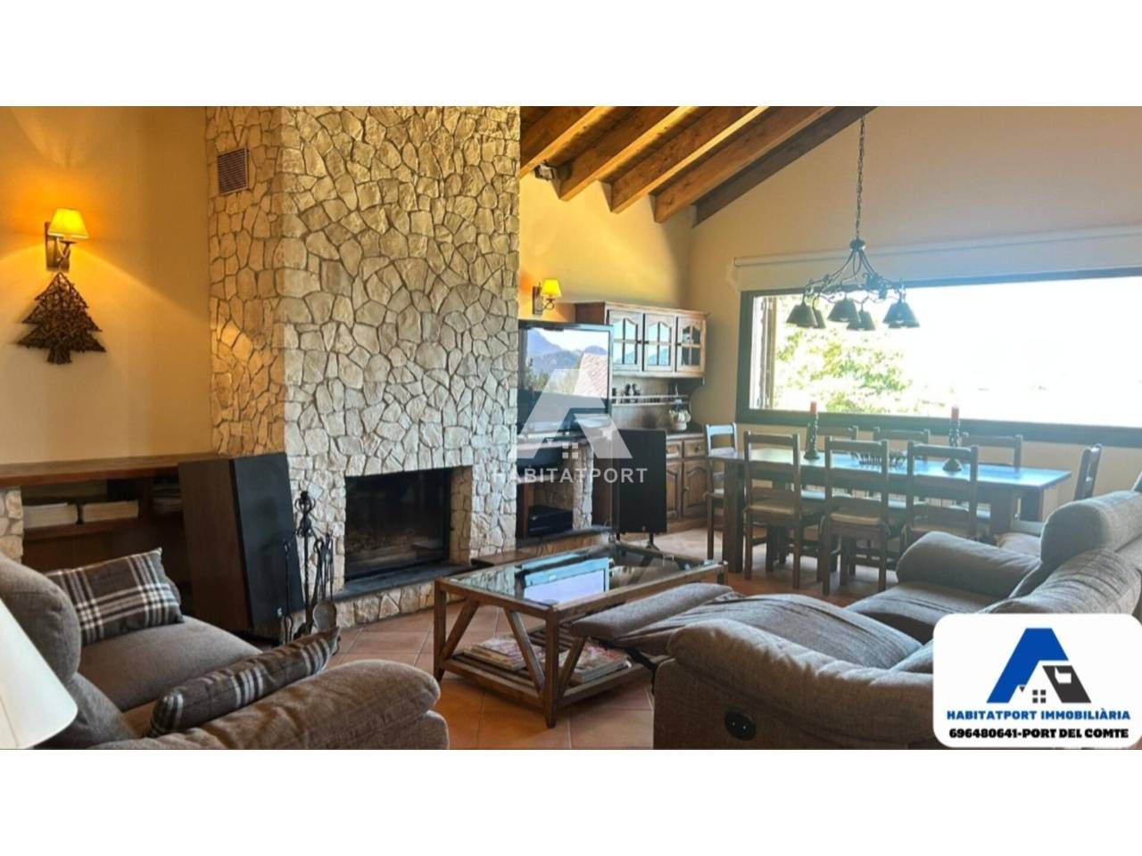 Sala de estar de Casa o chalet en venta en La Coma i la Pedra con Calefacción, Jardín privado y Parquet