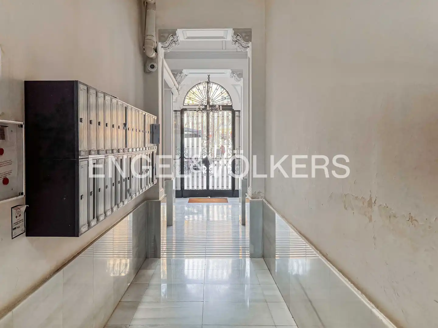Flat for rent in Barcelona  with Heating and Balcony